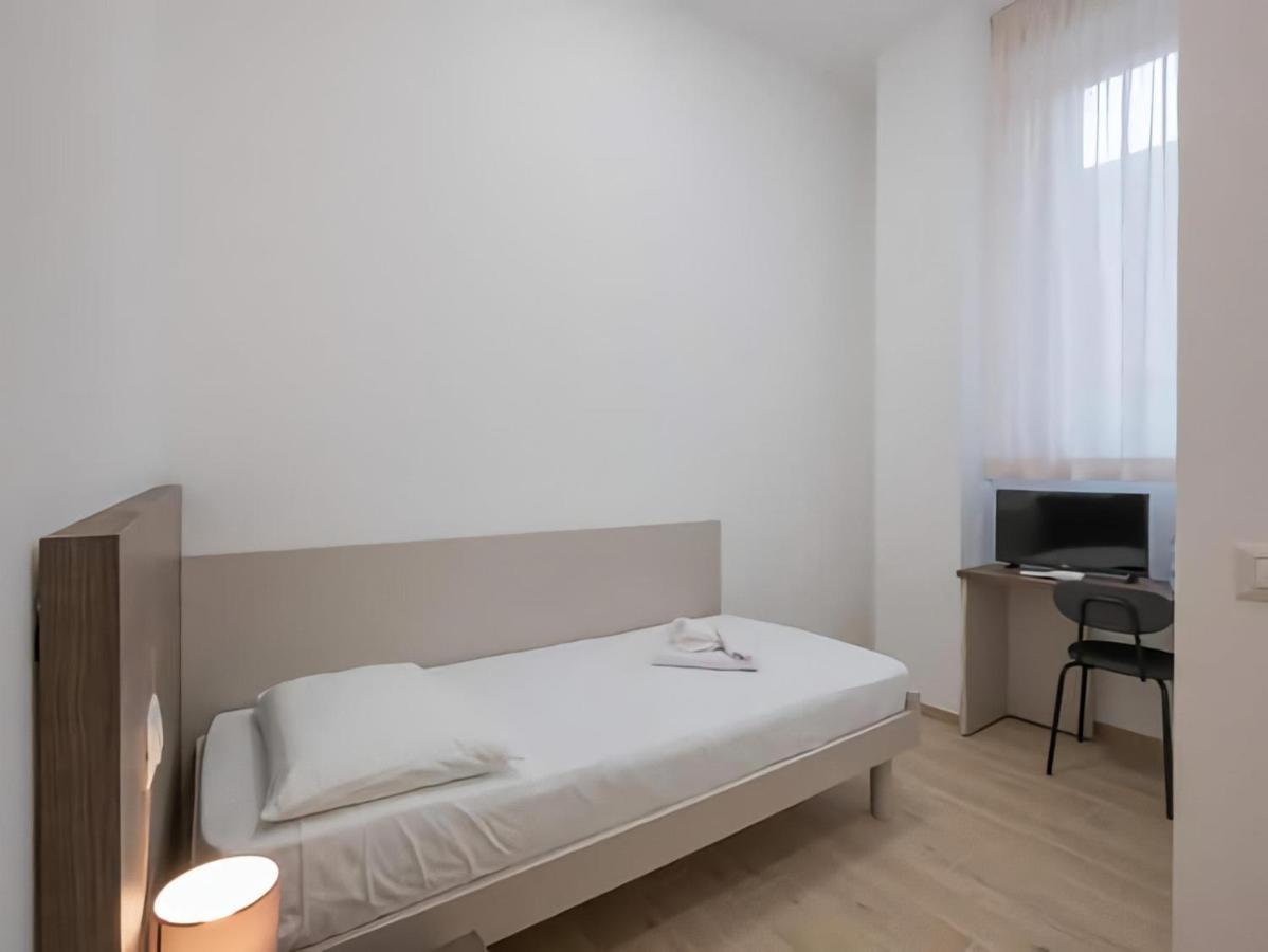 Casa Sforza Hotel Milan Bagian luar foto